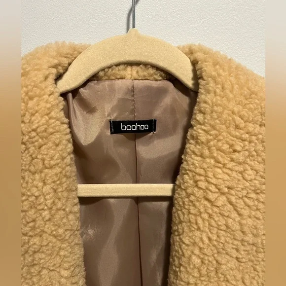 Jacket - Picture 2 of 4